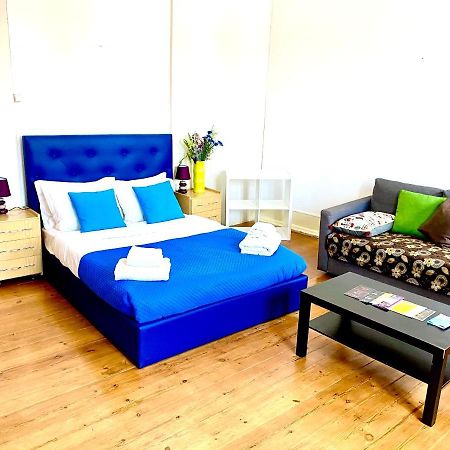 Classic Chiado 1 - Central Guest House Room With Shared Bathroom Lisboa Dış mekan fotoğraf
