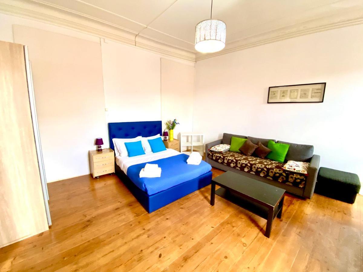 Classic Chiado 1 - Central Guest House Room With Shared Bathroom Lisboa Dış mekan fotoğraf